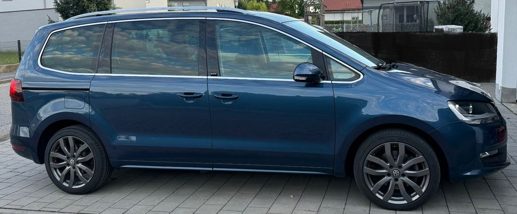 VW Sharan 173.500 km 15.200 &euro; Straßkirchen 94342
