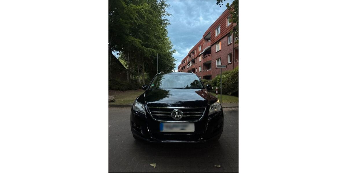 VW Tiguan 198.000 km 7.999 &euro; Lübeck 23558