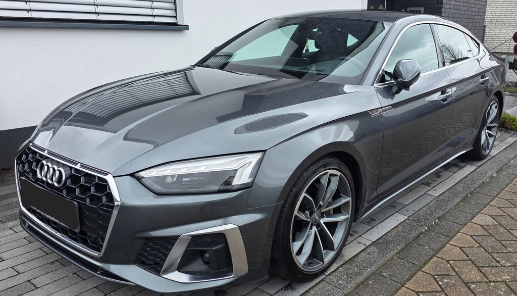 Audi A5 161.000 km 25.900 &euro; Troisdorf 53844