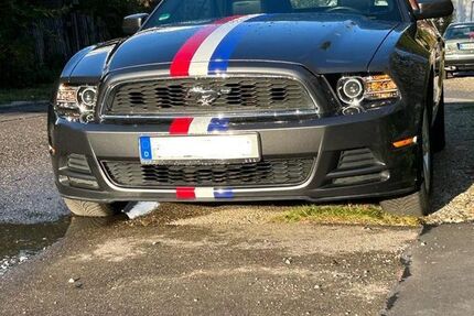 Ford Mustang 118.000 km 17.800 &euro; Puchheim 82178