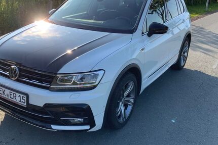 VW Tiguan 62.500 km 21.900 &euro; Neukirchen 09221