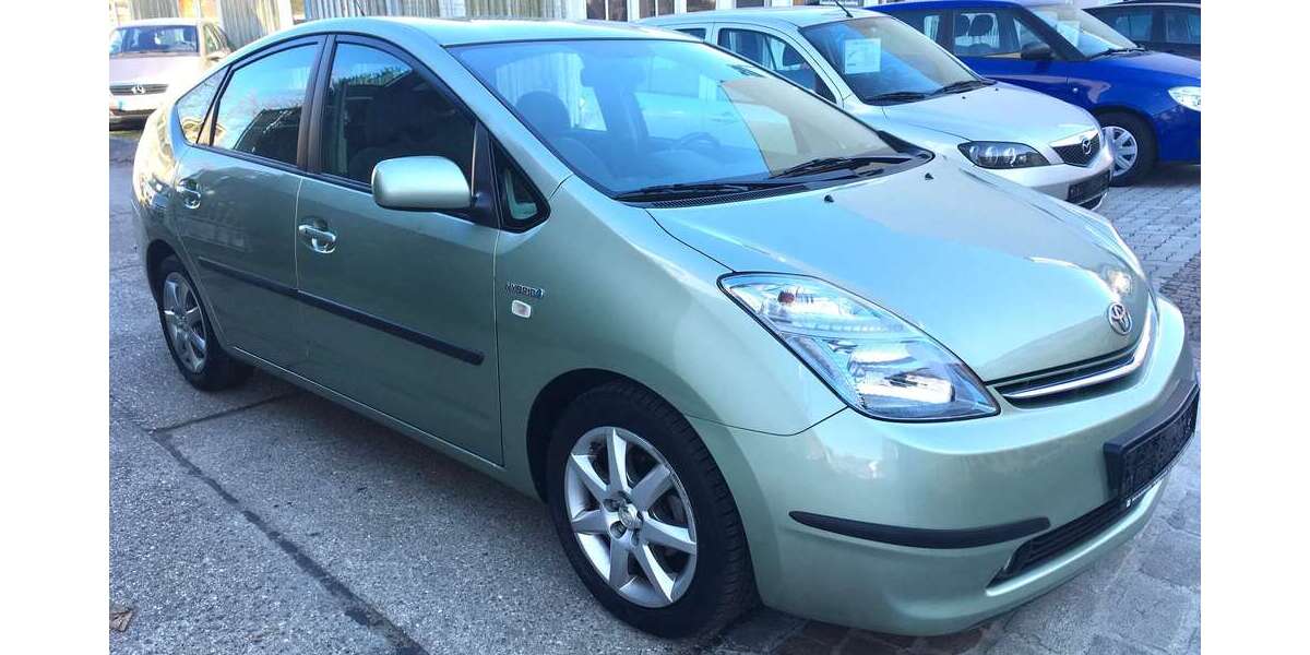 Toyota Prius 127.220 km 7.290 &euro; Leipzig 04347