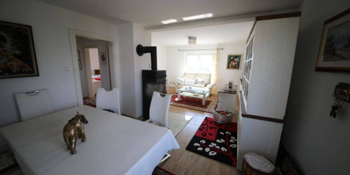Mehrfamilienhaus, Wohnhaus Ebersbach-Musbach Ebersbach - 7 Zimmer, 200 m&sup2;, 515.000&euro; | Angebot:26228701
