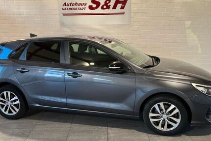 Hyundai i30 50.018 km 12.650 &euro; Halberstadt 38820