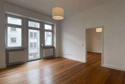 Wohnung Kaiserslautern Betzenberg - 4 Zimmer, 107 m&sup2;, 1.150&euro; | Angebot:27146820