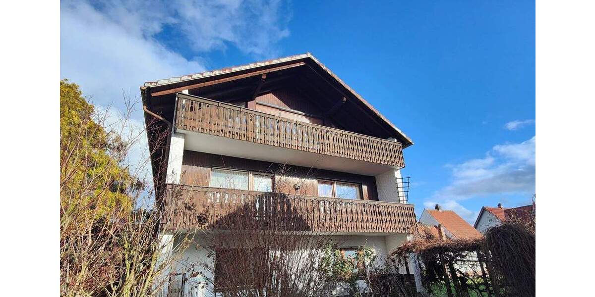 Einfamilienhaus Mitwitz - 7 Zimmer, 226 m&sup2;, 175.000&euro; | Angebot:25801330