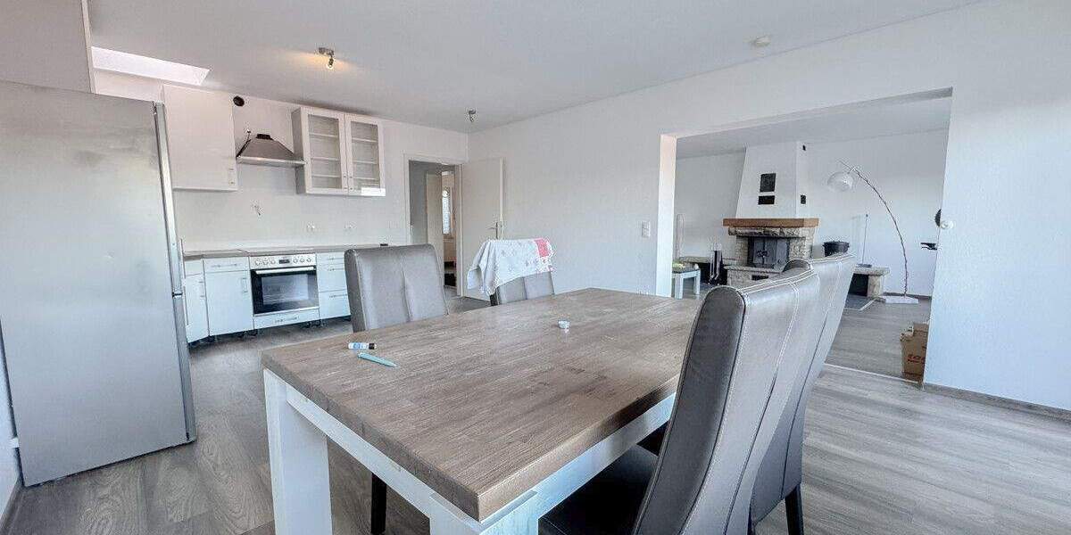 Etagenwohnung Möhnesee Körbecke - 3 Zimmer, 84 m&sup2;, 240.000&euro; | Angebot:25691705
