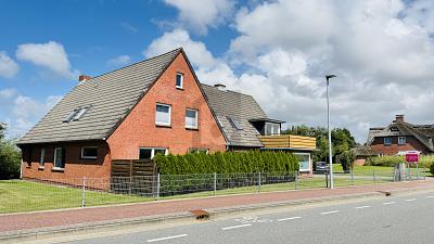 WERTIGE ARCHITEKTUR FÜR NEUE IDEEN - Haus Sankt Peter-Ording Ording | Angebot:26308821