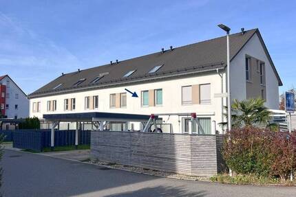 Modernes Reihenmittelhaus aus 2018 mit 5 Zimmern und Carport in Meckenbeuren 5 zimmer