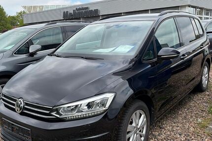 VW Touran 62.883 km 24.990 &euro; Berge 49626