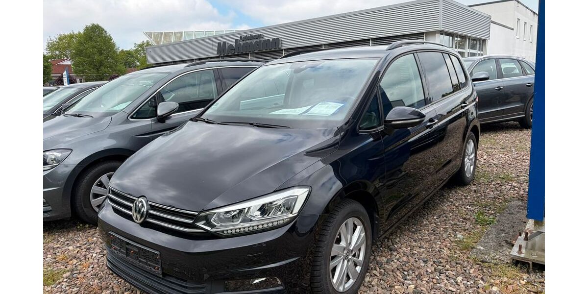 VW Touran 62.883 km 24.990 &euro; Berge 49626