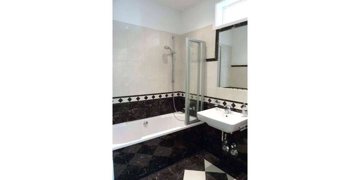 Etagenwohnung Leipzig Connewitz - 2 Zimmer, 61 m&sup2;, 189.000&euro; | Angebot:25563664