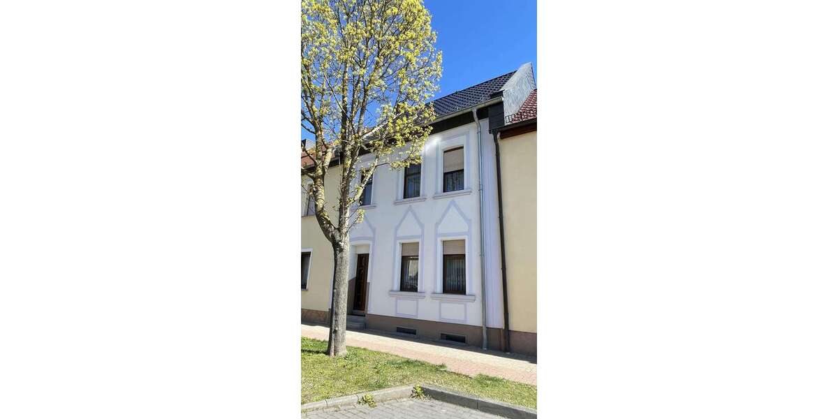 Einfamilienhaus Nienburg - 4 Zimmer, 110 m&sup2;, 79.000&euro; | Angebot:26426713