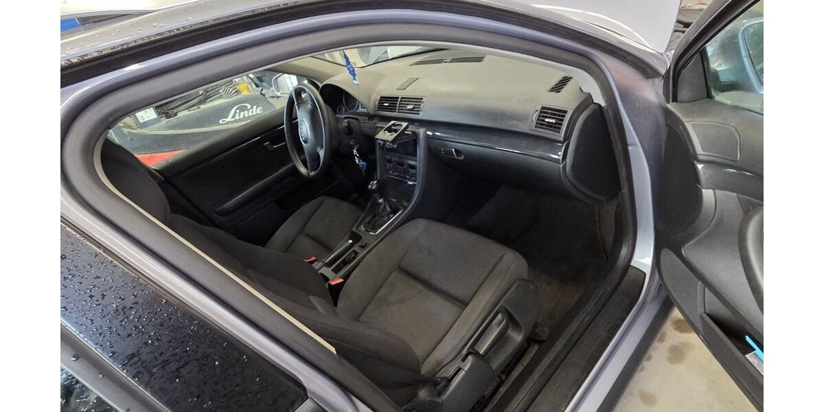 Audi A4 260.000 km 2.300 &euro; Weißenburg 91787