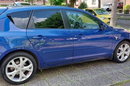 Mazda 3 80.000 km 4.999 &euro; Mönchengladbach 41065