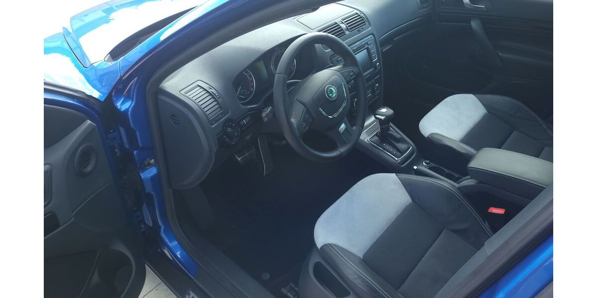 Skoda Octavia 172.000 km 7.699 &euro; Freystadt 92342