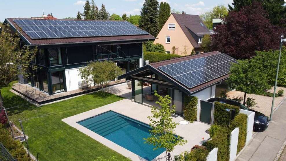 Haus zum Kaufen in Augsburg 2.450.000 € 243 m²