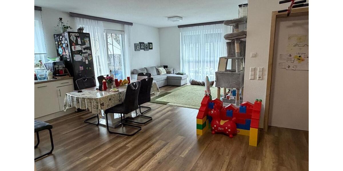 Etagenwohnung Trossingen - 4 Zimmer, 108 m&sup2;, 325.600&euro; | Angebot:26926946