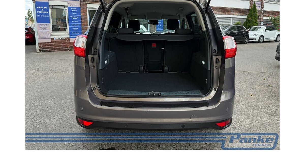 Ford Grand C-Max Champions Edition*SHZ*PDCv+h* 176.659 km 4.100 &euro; Berlin 13187