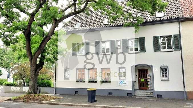 Etagenwohnung Moers - 2.5 Zimmer, 100 m&sup2;, 760&euro; | Angebot:26340406