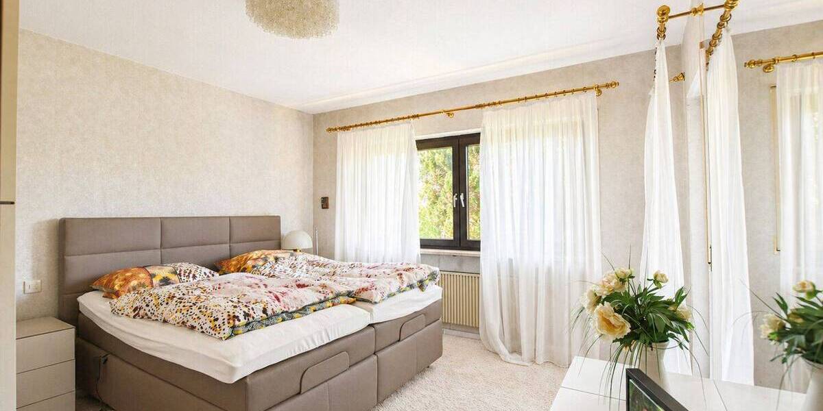 Bungalow Ansbach Eyb - 6 Zimmer, 134 m&sup2;, 449.000&euro; | Angebot:26473145