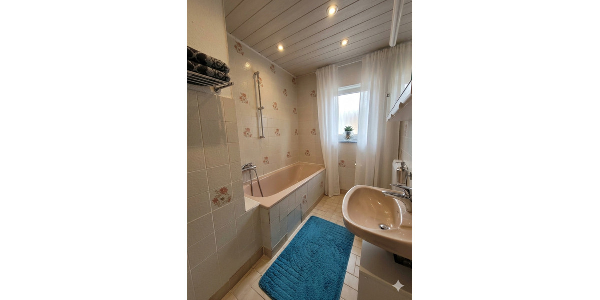 Hochparterre Fürth Atzenhof - 3 Zimmer, 75 m&sup2;, 600&euro; | Angebot:25497524