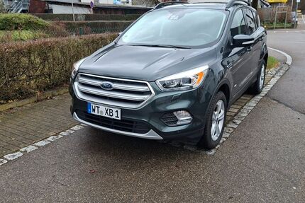Ford Kuga 58.091 km 14.990 &euro; Waldshut-Tiengen 79761