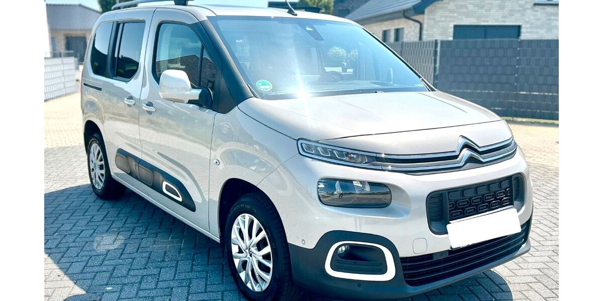 Citroen Berlingo 109.685 km 14.399 &euro; SÜSTERSEEL / SELFKANT 52538