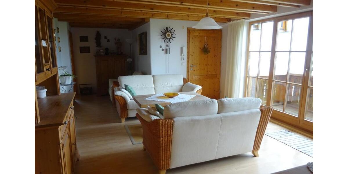 Freundliche helle 4-Zi.- Wohnung 2 km südlich von WasserburgInn 4 zimmer