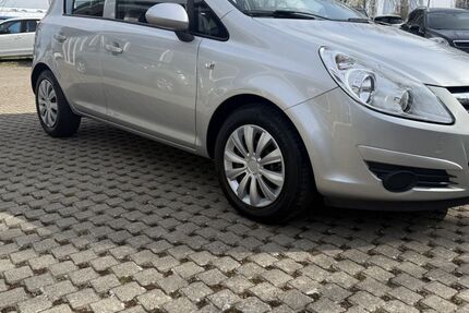 Opel Corsa 108.820 km 3.990 &euro; Göttingen 37081