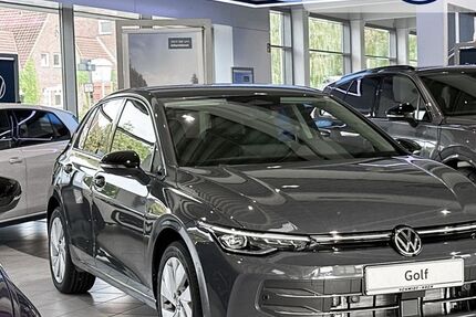 VW Golf 4.999 km 32.999 &euro; Bremerhaven 27576