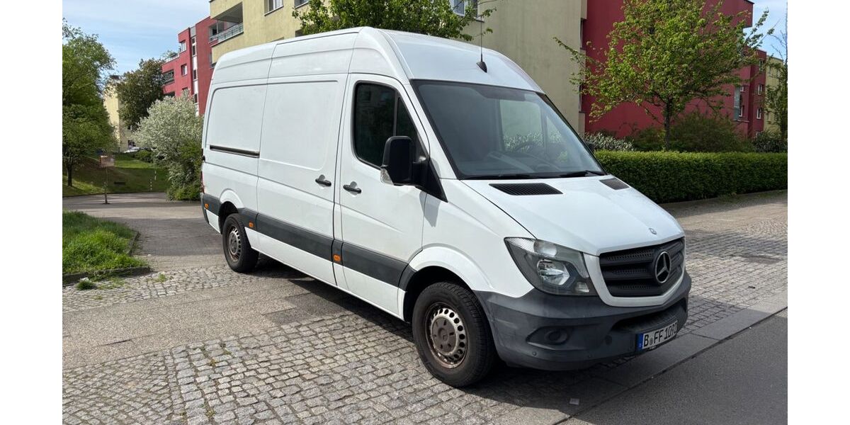 Mercedes-Benz Sprinter 279.200 km 9.900 &euro; Berlin 12359