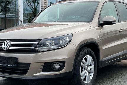 VW Tiguan 72.733 km 13.900 &euro; Oldenburg 26125