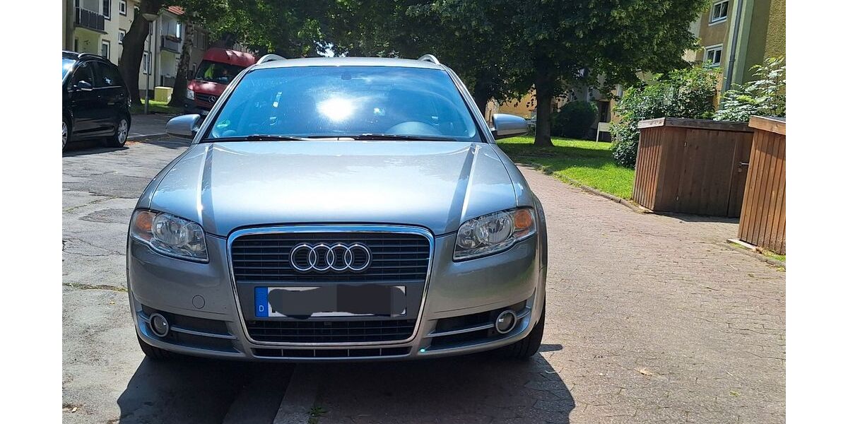 Audi A4 203.000 km 3.200 &euro; Braunschweig 38112