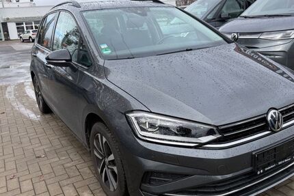 VW Golf Sportsvan 56.450 km 19.490 &euro; Soest 59494