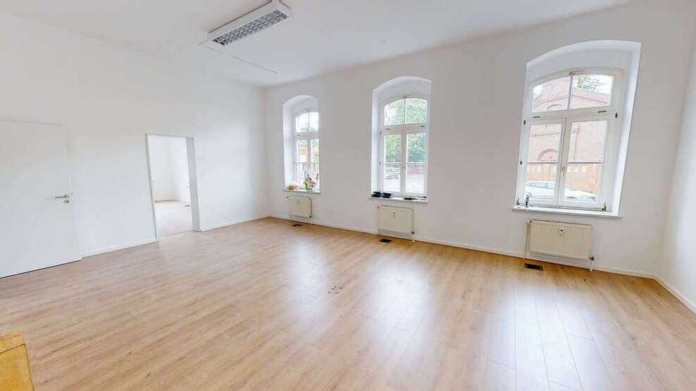 Wohnung zum Mieten in Torgau 990 € 167 m²