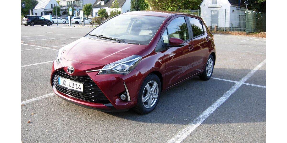 Toyota Yaris 59.855 km 9.600 &euro; Dortmund 44267