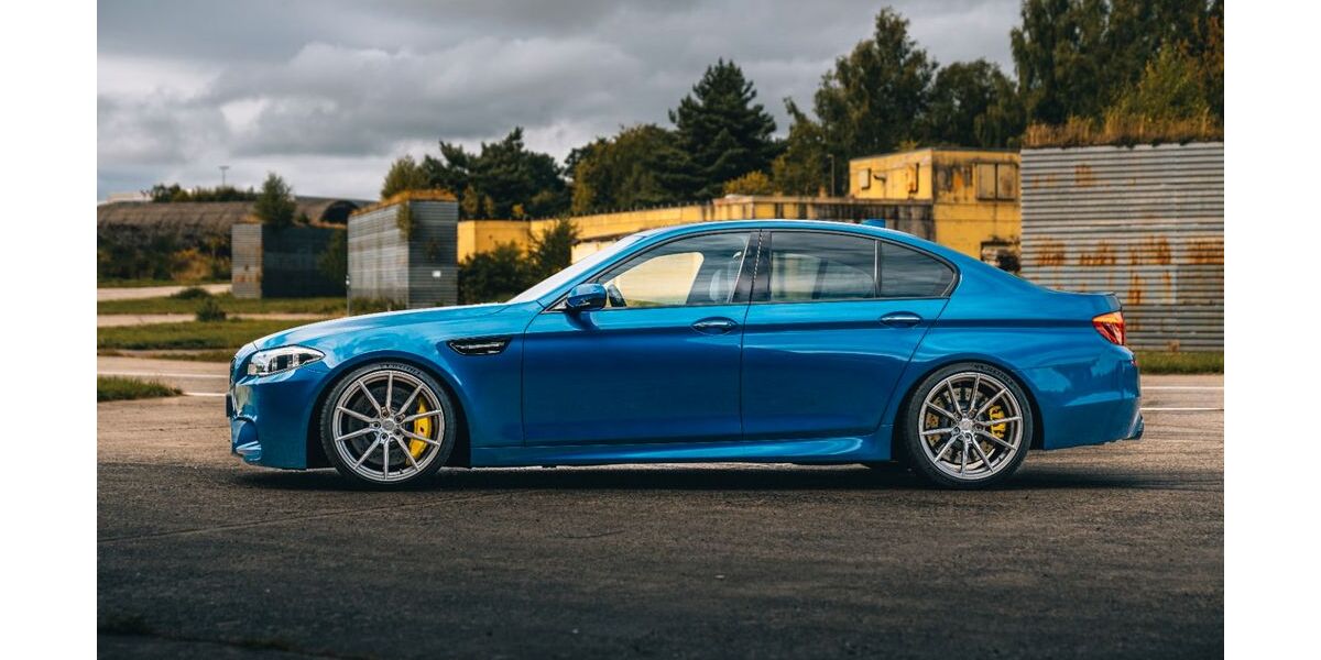 BMW M5 130.500 km 46.899 &euro; Brodenbach 56332