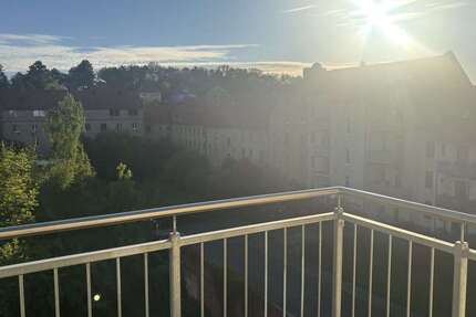 Wohnung Arnstadt - 3 Zimmer, 61 m&sup2;, 550&euro; | Angebot:27486574