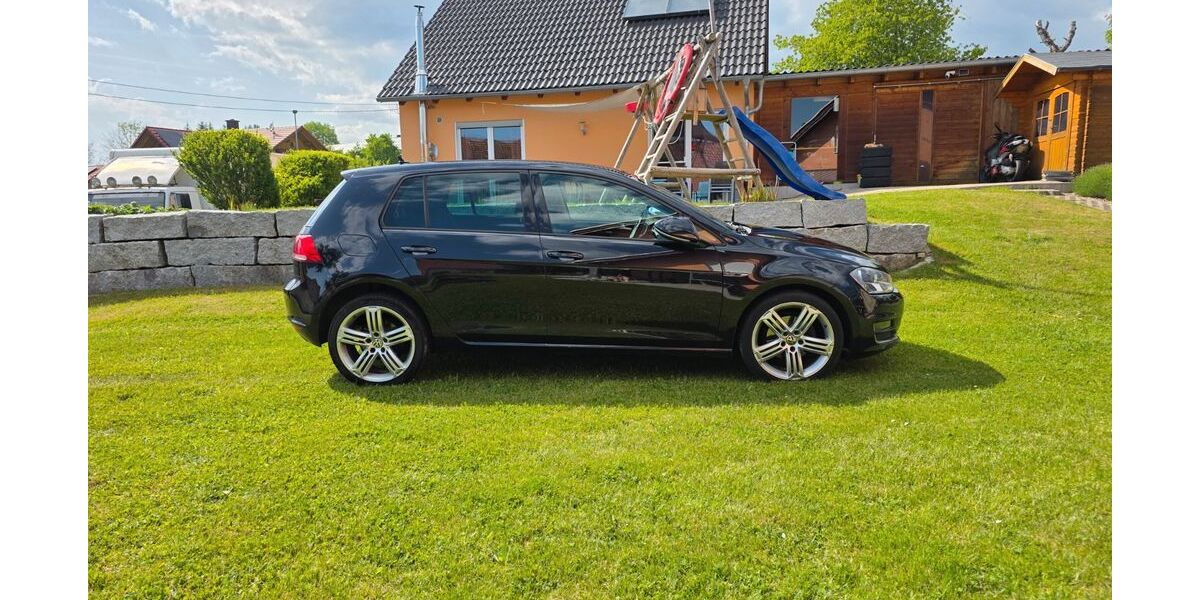 VW Golf 148.000 km 11.300 &euro; Weilheim 79809