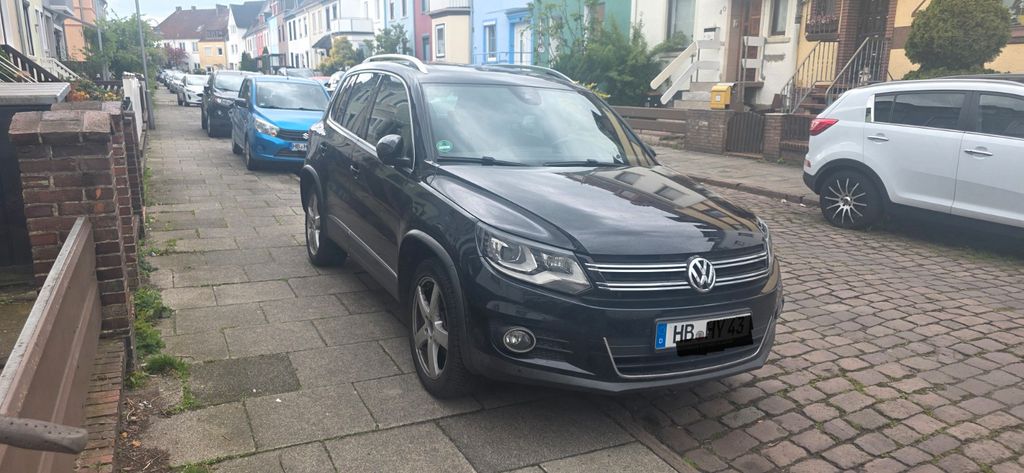 VW Tiguan 143.800 km 14.750 &euro; Bremen 28239