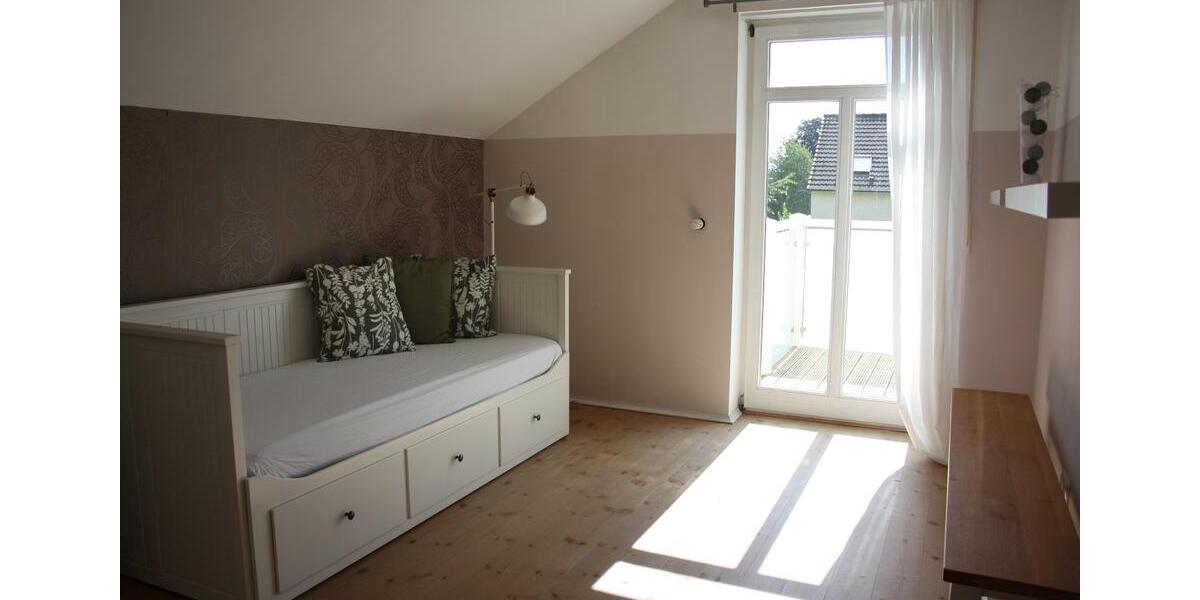 Einfamilienhaus Bad Bramstedt - 11 Zimmer, 281 m&sup2;, 795.000&euro; | Angebot:25941278