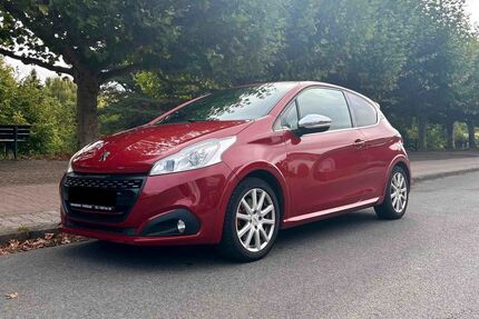 Peugeot 208 109.000 km 6.499 &euro; Düsseldorf 40474