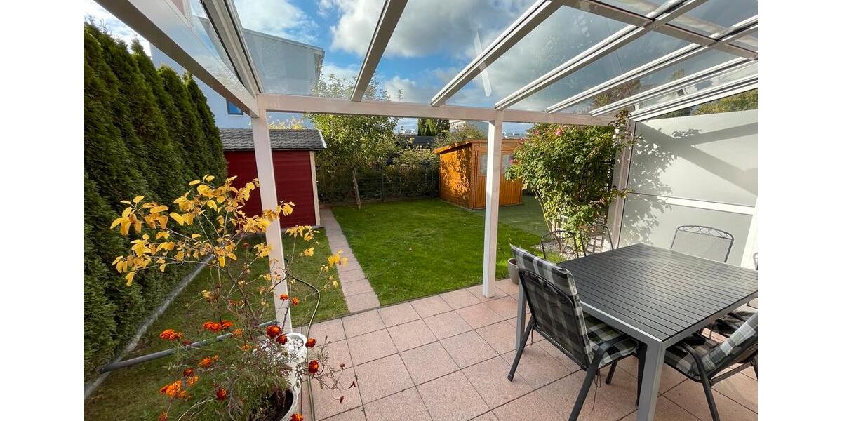 Reihenhaus Berlin Spandau - 5 Zimmer, 142 m&sup2;, 2.500&euro; | Angebot:26406625