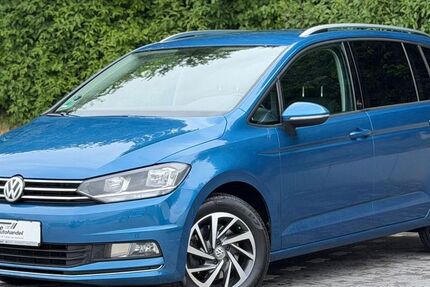 VW Touran 86.400 km 15.490 &euro; Kiel 24147