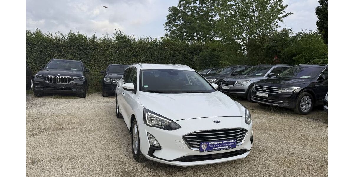 Ford Focus 100.000 km 9.989 &euro; Stuttgart 70567