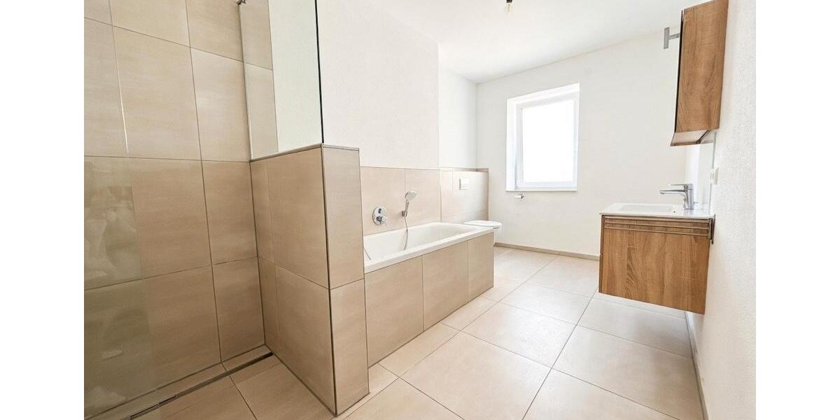Etagenwohnung Vöhringen - 4 Zimmer, 95 m&sup2;, 339.000&euro; | Angebot:26165643