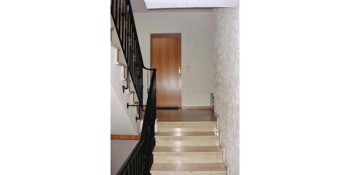 Dachgeschoßwohnung Kall - 3 Zimmer, 87 m&sup2;, 696&euro; | Angebot:23226679