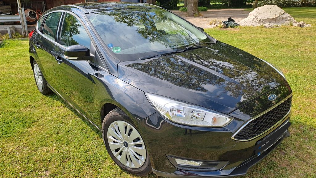 Ford Focus 126.642 km 5.699 &euro; Grönheim 49696