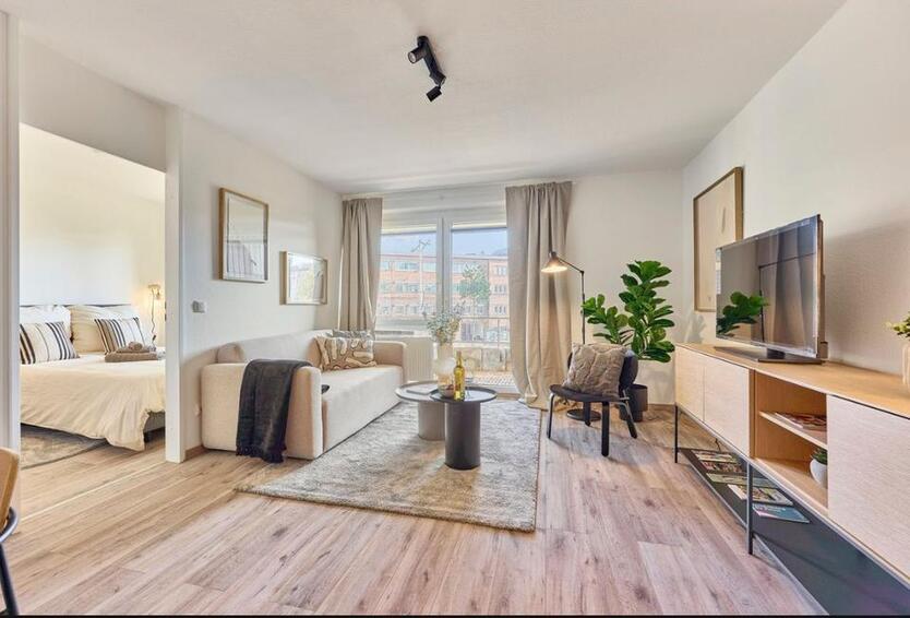 2ZKB Heidelberg Weststadt, möbliert,1.850 warm ink Internet&Strom zimmer